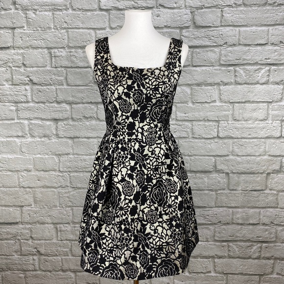 Francesca's Metallic Floral Cocktail Dress - Picture 1 of 6